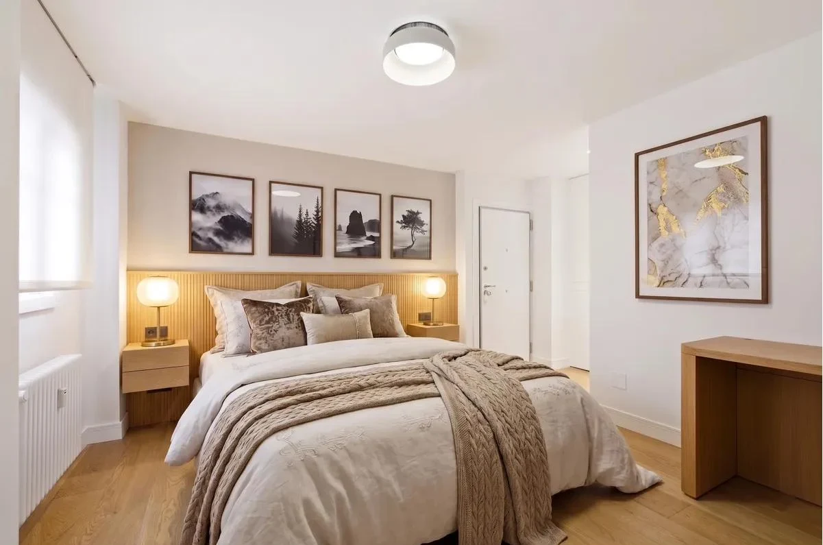 Dormitorio con staging